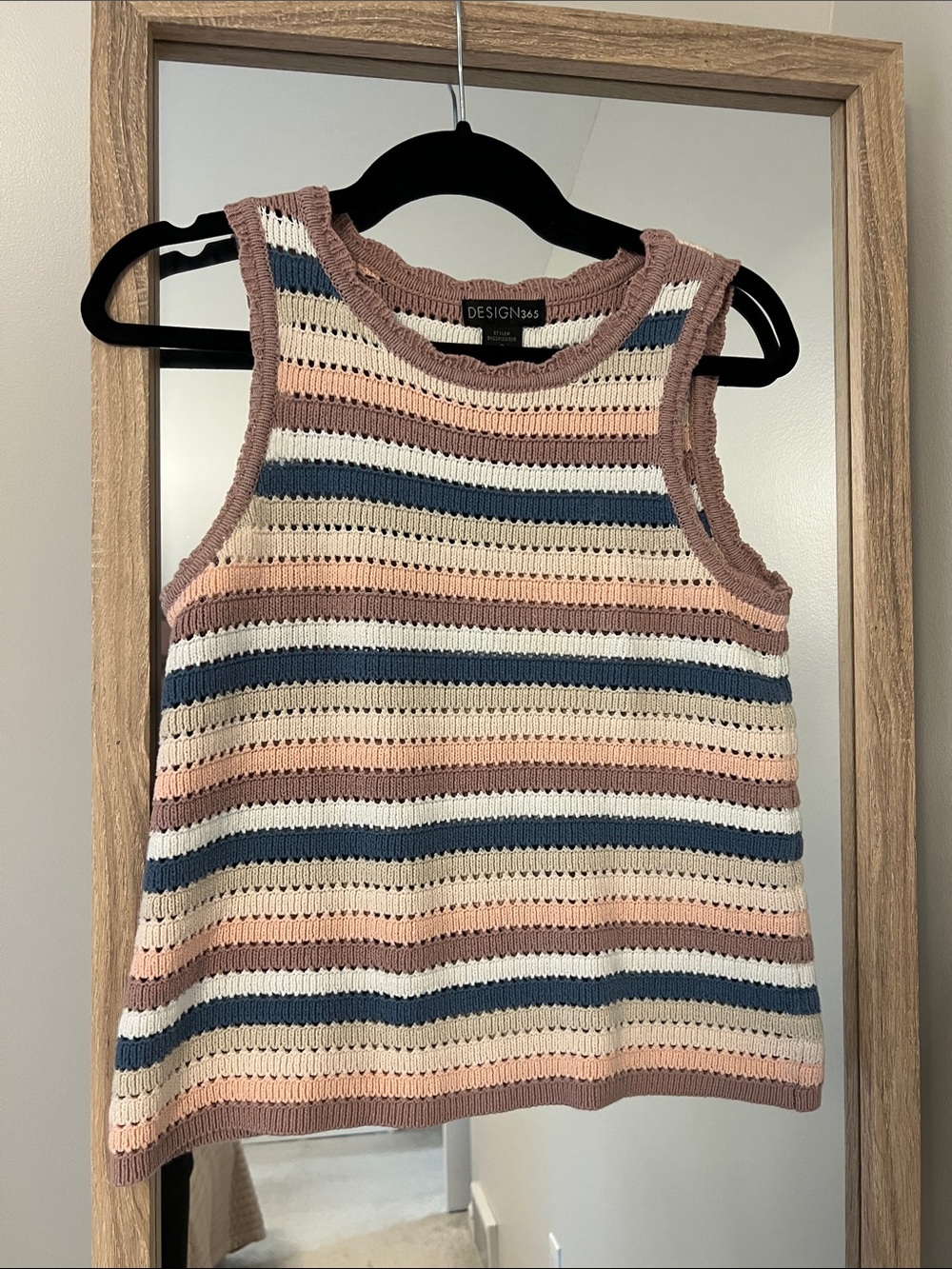 DESIGN365 Striped Crochet Knit Tank - Pink, Blue, Cream